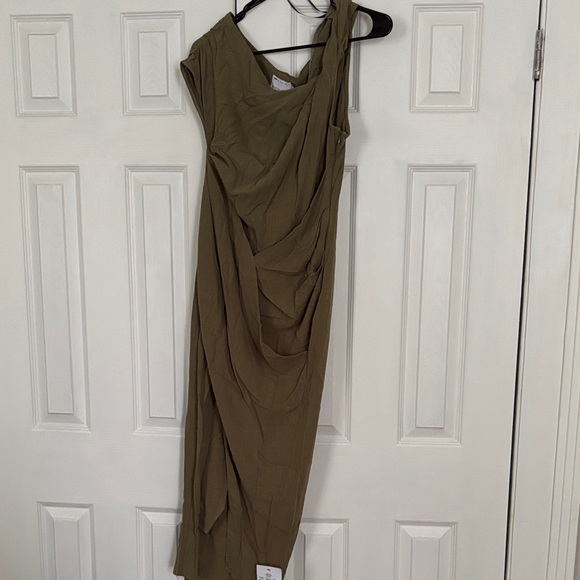 Olive Green One-Shoulder Linen Blend Midi Dress - Picture 3 of 6
